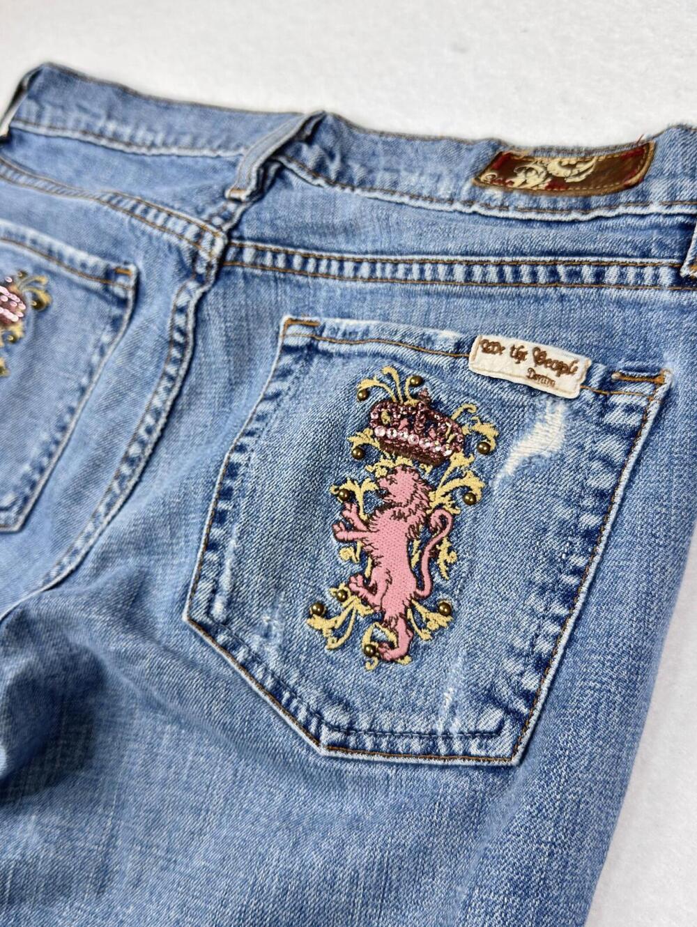 Distressed Low Rise Jeans - Picture 5 of 7